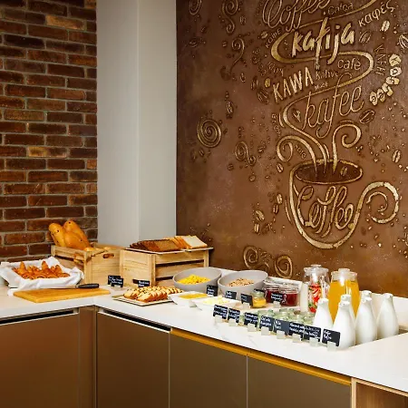 Готель Avalon & Conferences 4*