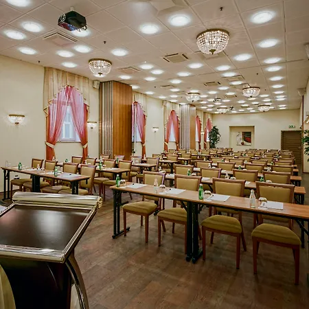 Avalon & Conferences 4* Рига