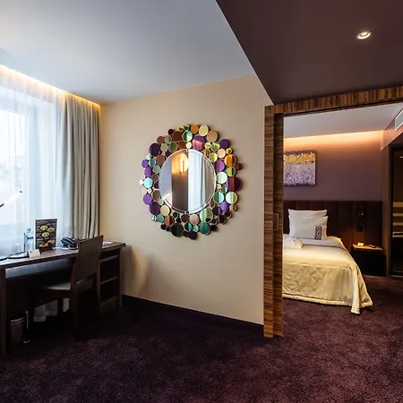 Hotel Avalon & Conferences