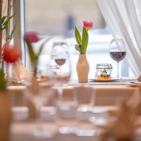 Hotel Avalon & Conferences 4*