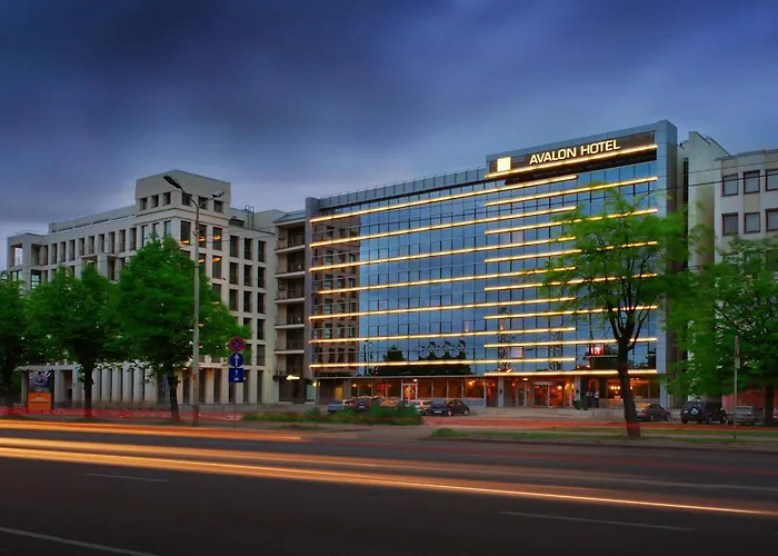 Avalon & Conferences Hotel 4*