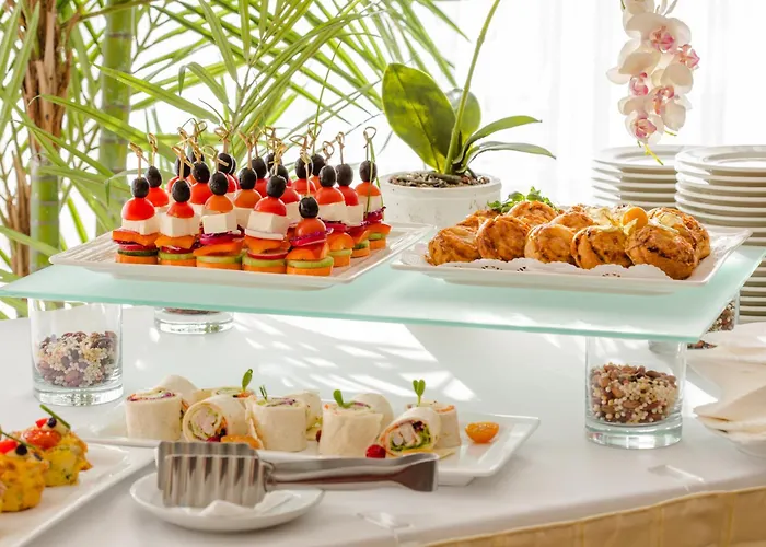 Avalon Hotel&conferences Hotel