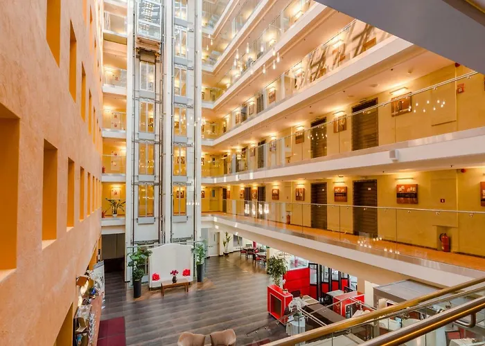 Hotel Avalon & Conferences