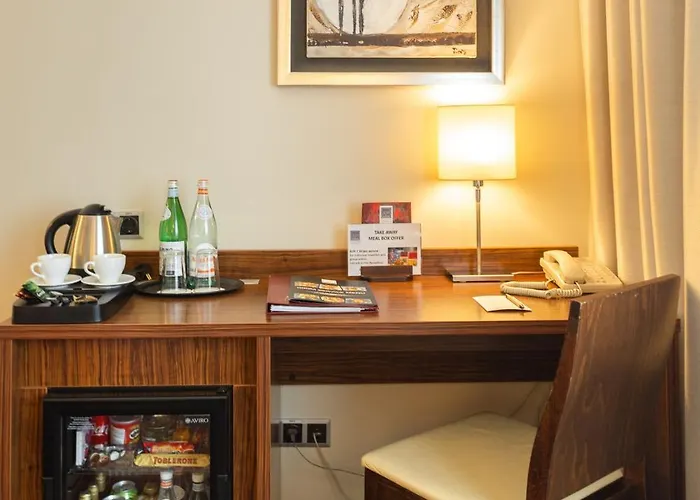 Hotel Avalon & Conferences