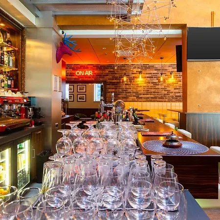 Hotel Avalon & Conferences 4*