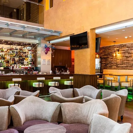 Avalon & Conferences Hotel 4*