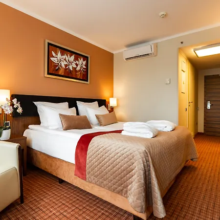 Hotel Avalon & Conferences