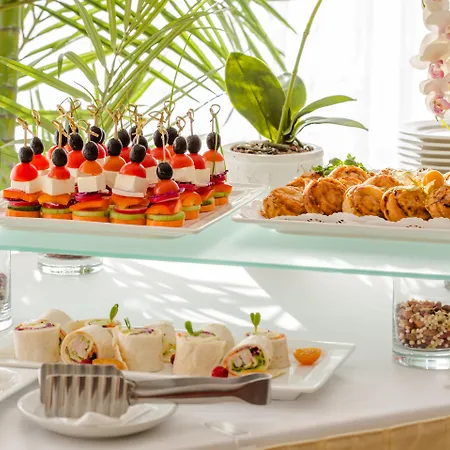 Avalon & Conferences Hotel