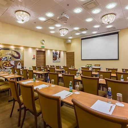 Szálloda Avalon & Conferences