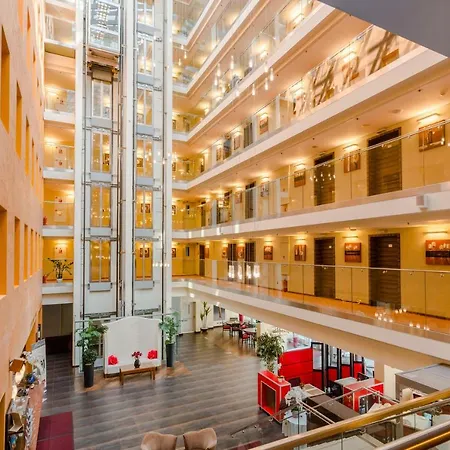 Hotel Avalon & Conferences
