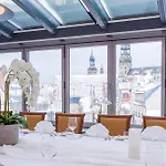 Avalon & Conferences Hotell 4*