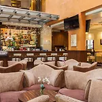 Avalon & Conferences 4*