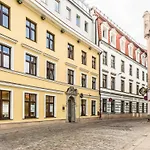 Hotell Avalon & Conferences 4*