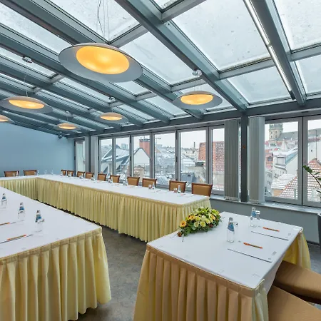 Avalon & Conferences Hotell